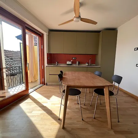 Lake Suite Apartment *